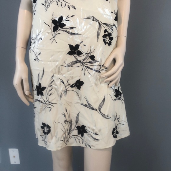 NWOT Alice & Olivia White Floral Dress Size Large - Picture 4 of 8